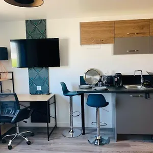 6 Cosy Et Bien Agence, A La Gare De Appartement